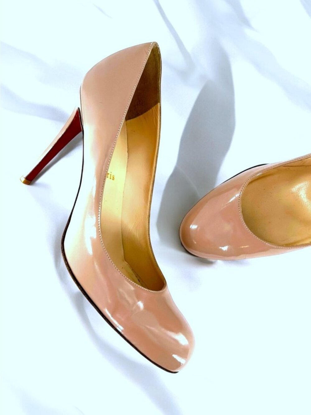 Christian Louboutin Simple Pump 100 Nude Patent Leather Red Sole Heels EU 40
